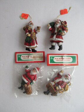 4 Commodore Old World  Santa Claus 3"  Plastic Christmas Ornament Vintage 1980s